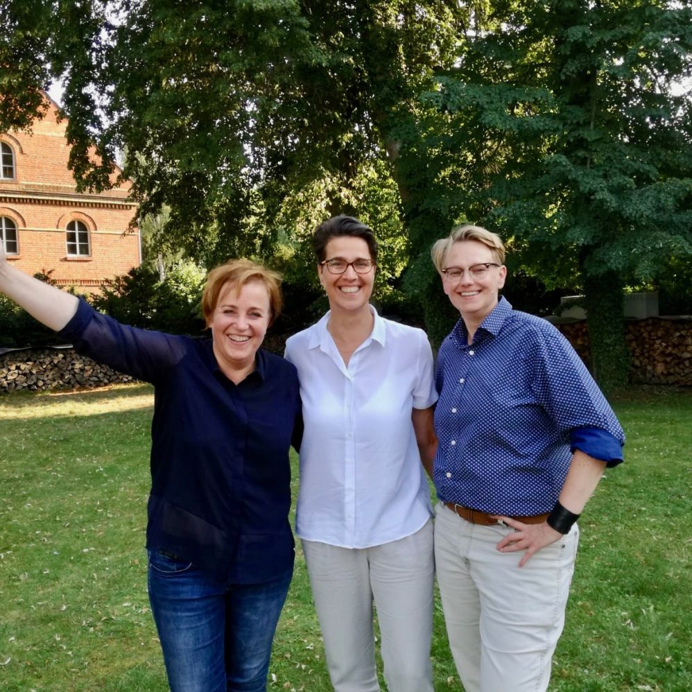 KF, Ina Rosenthal und Stephanie Kuhnen